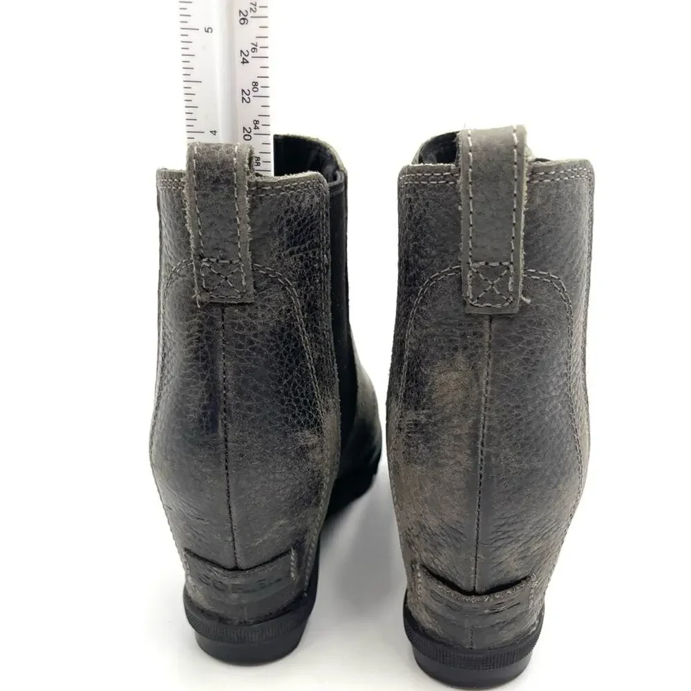 NWOT - SOREL WOMEN'S JOAN OF ARCTIC™ WEDGE II CHELSEA BOOTIE size 8.5